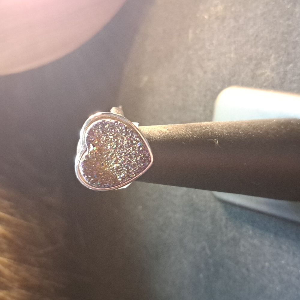 Elegant Silver Rainbow Drusy Agate Heart Ring - Picture 2 of 3